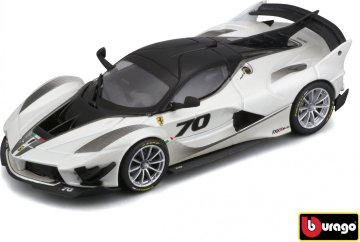 Bburago 1:43 Ferrari Racing FXX-K EVO 2017 white/black