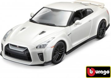 Bburago 1:24 Nissan GT-R Metallic bílá 18-21082