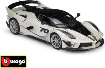 Bburago 1:18 Ferrari FXX-K EVO No.70 černo-bílé 18-16012